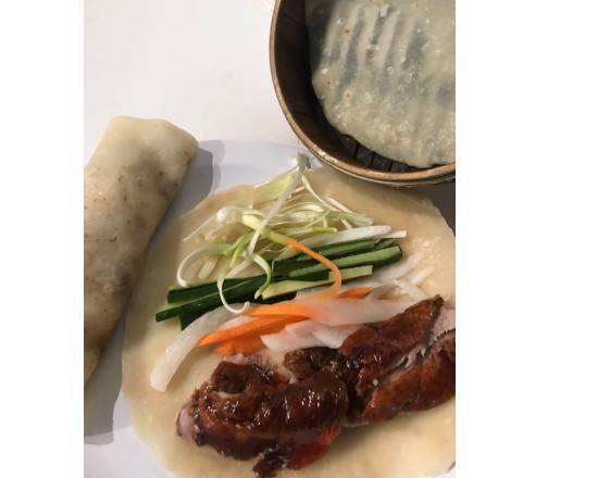 25- Rouleaux au canard peking/ Peking duck roll 北京鸭卷